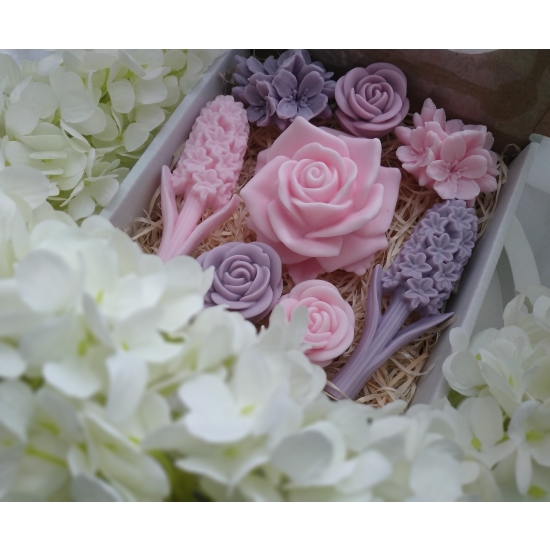 Zestaw prezentowy róża i bez Dzień Babci